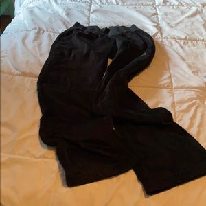 Super soft, fleece Mountain Hard Wear pants